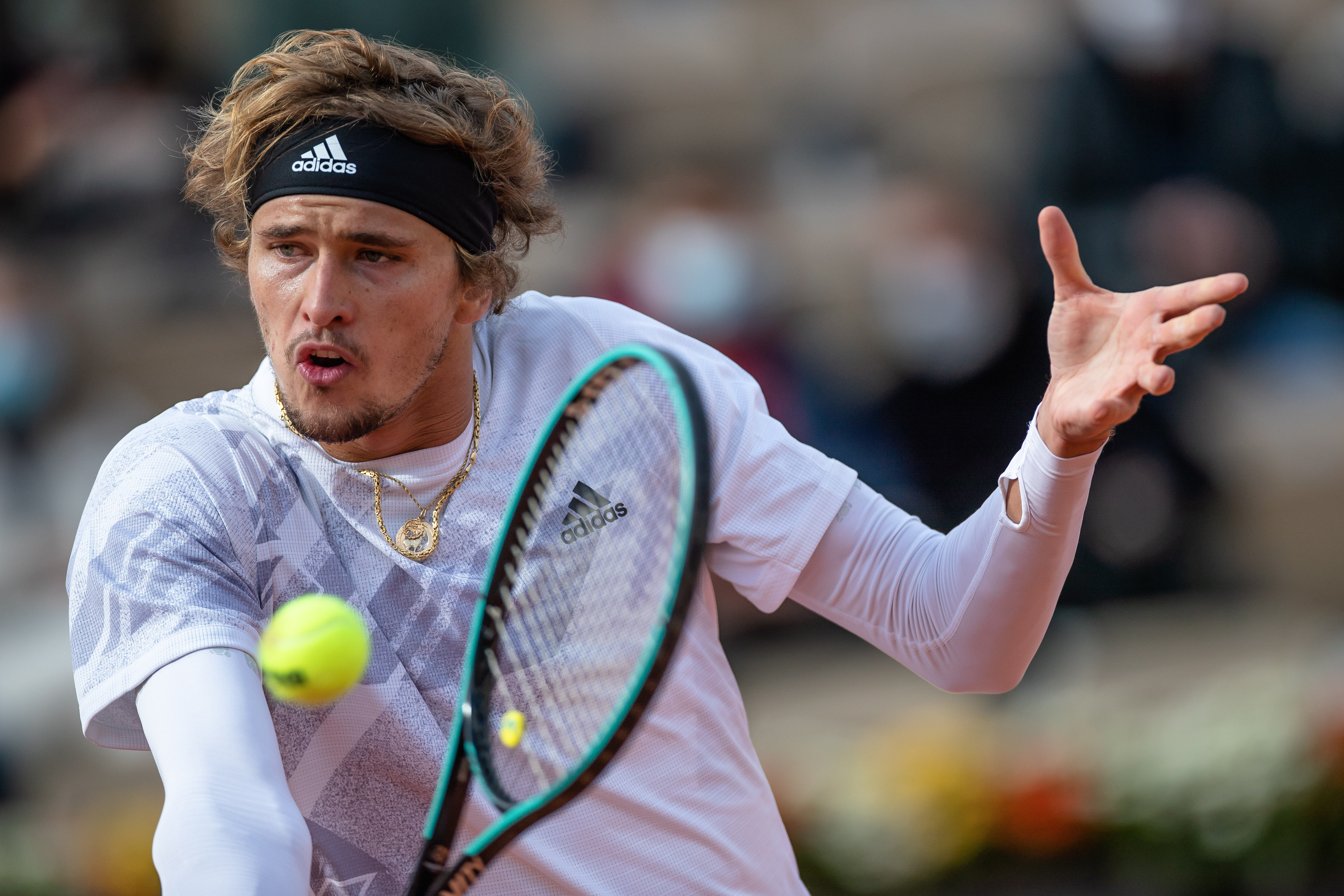 这为她锁定 这为她锁定