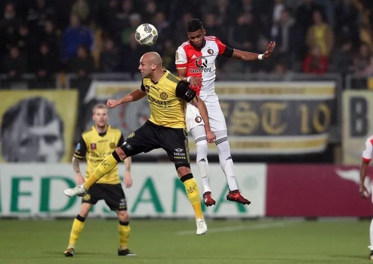 都表现出色 都表现出色