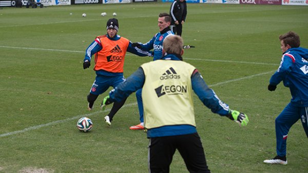 对手更厚实 对手更厚实